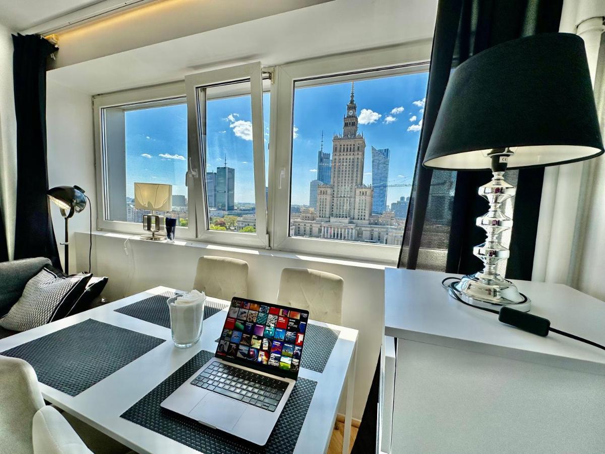 Platinum Metro X2 Wifi 350 Mbs Netflix Hbo Appletv Apartment Warsaw Luaran gambar
