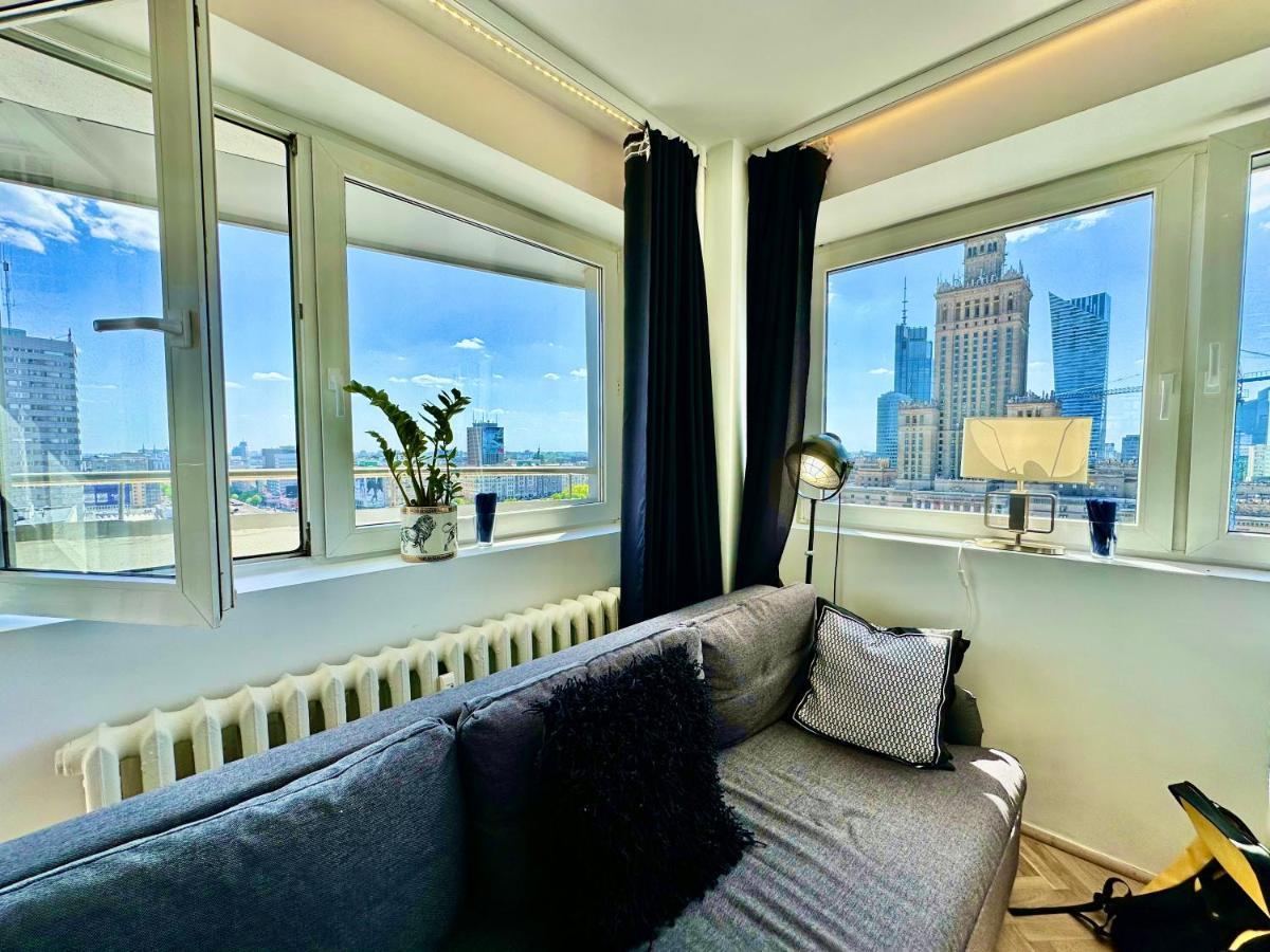 Platinum Metro X2 Wifi 350 Mbs Netflix Hbo Appletv Apartment Warsaw Luaran gambar