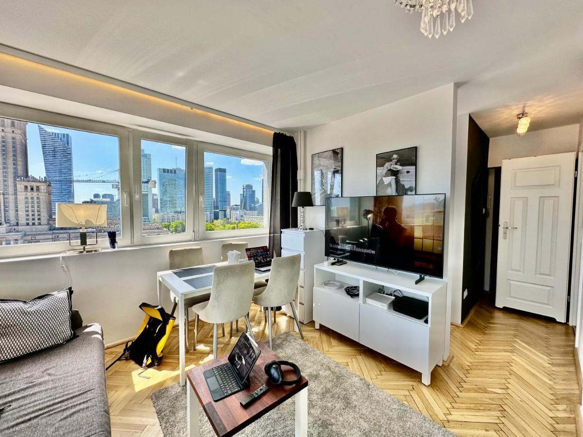 Platinum Metro X2 Wifi 350 Mbs Netflix Hbo Appletv Apartment Warsaw Luaran gambar