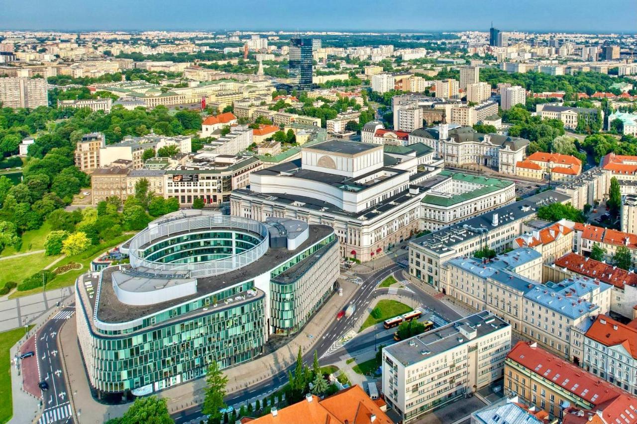 Platinum Metro X2 Wifi 350 Mbs Netflix Hbo Appletv Apartment Warsaw Luaran gambar
