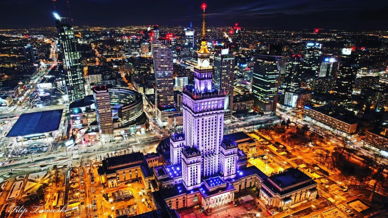 Platinum Metro X2 Wifi 350 Mbs Netflix Hbo Appletv Apartment Warsaw Luaran gambar